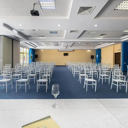 Отель Flora Мамая