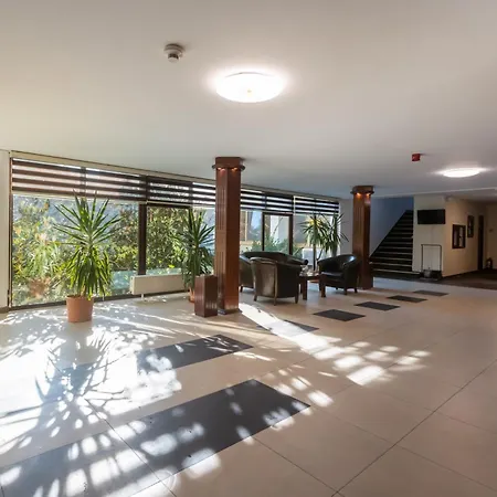 Отель Flora Мамая