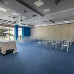 Flora 3* Mamaia