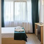 Flora 3* Mamaia