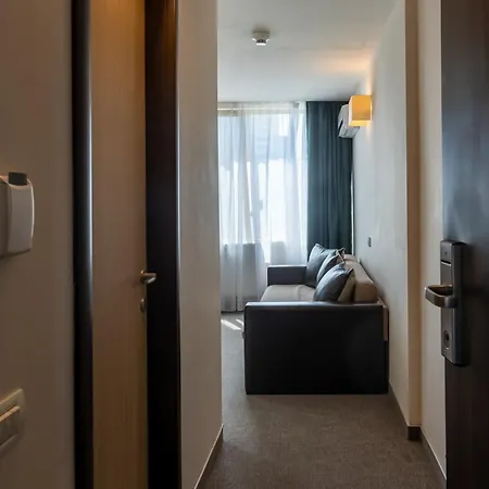 Hotel Flora Mamaia