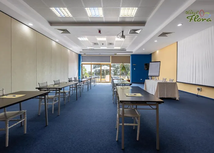 Hotel Flora